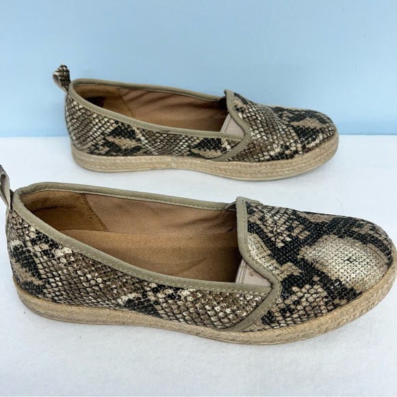 Clarks snakeskin print casual shoes size 7 - Picture 2 of 11